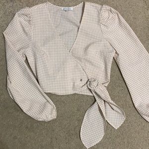 NEVER WORN Pink Gingham Puff Sleeve Wrap Top